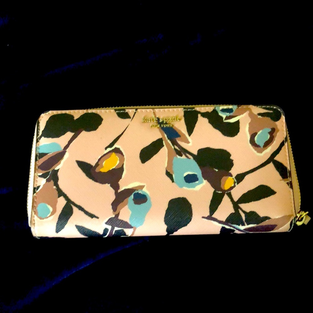 Kate Spade Floral Print Wallet - Pink and Black